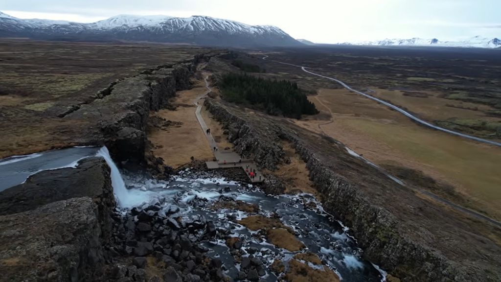 Iceland's Most Geologically Significant Places: A Thoughtful Guide for Curious Travelers Öxarárfoss — the rift waterfall of Þingvellir
